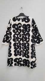 Lataa kuva Galleria-katseluun, Marimekko Taima mekko (38)
