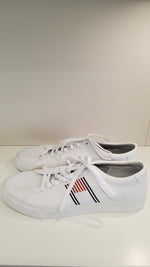 Lataa kuva Galleria-katseluun, Tommy Hilfiger (45)
