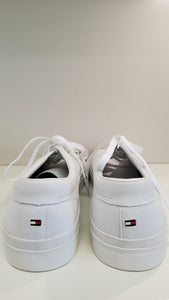 Tommy Hilfiger (45)