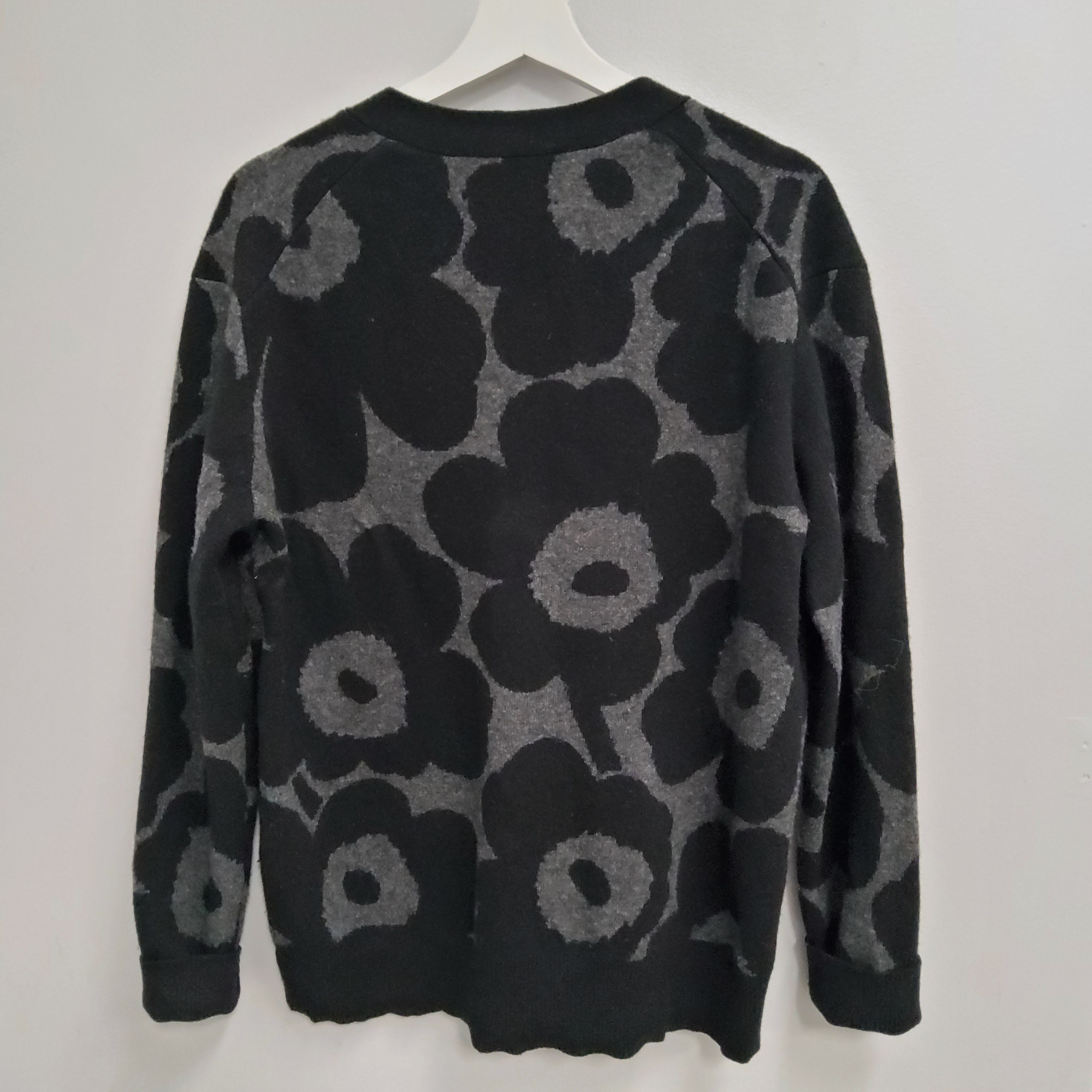 Marimekko ( m )