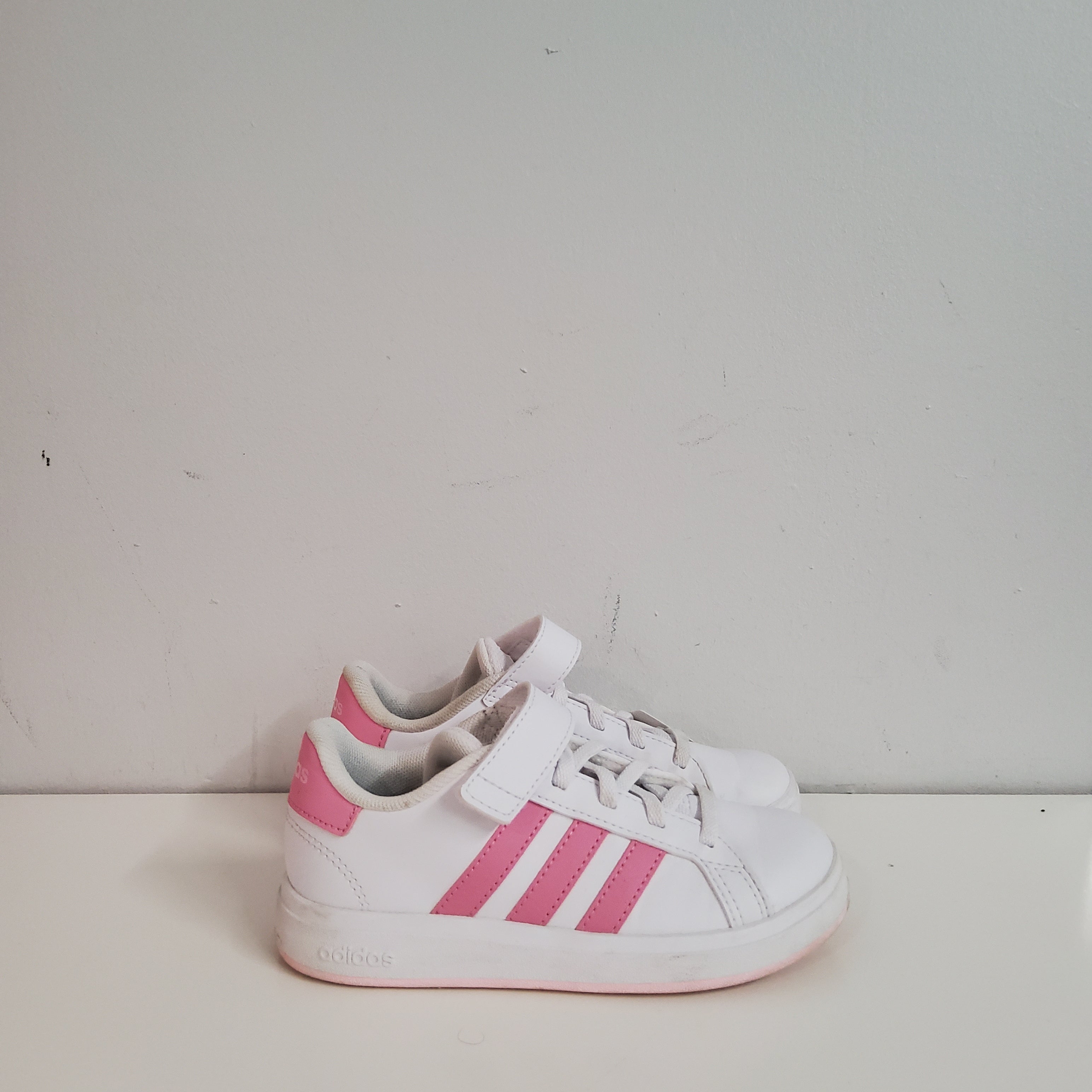 ADIDAS tennarit ( 30 )