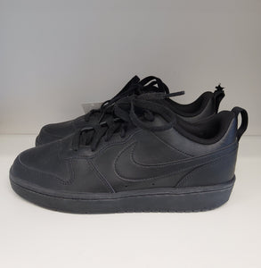 Nike (38.5)