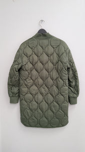 Superdry tikattu takki 38