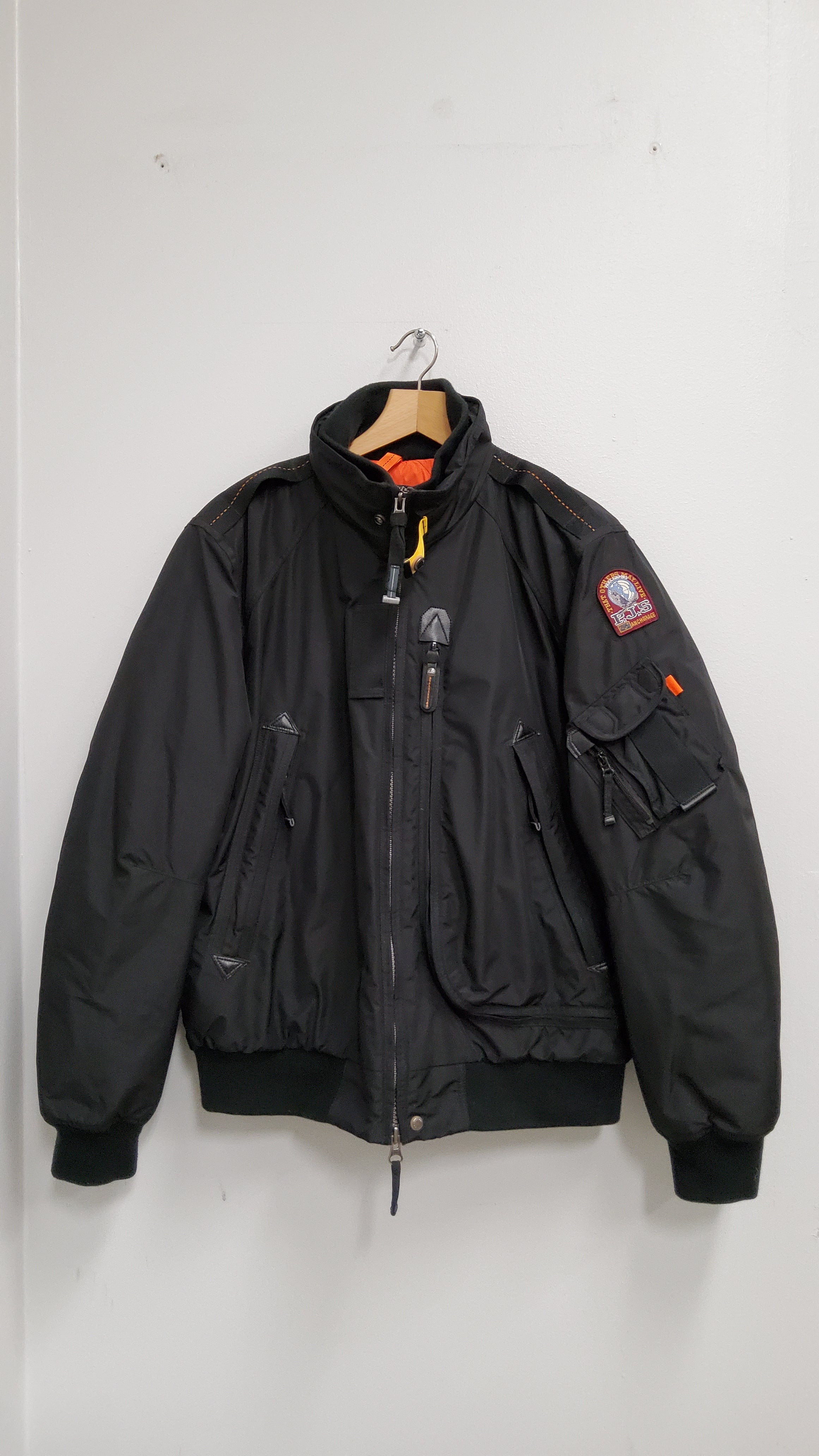 Parajumpers Fire talvibombertakki L