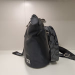 Lataa kuva Galleria-katseluun, Marimekko All Day Bucket solid laukku
