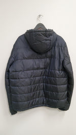 Lataa kuva Galleria-katseluun, Tommy Hilfiger toppatakki XXL
