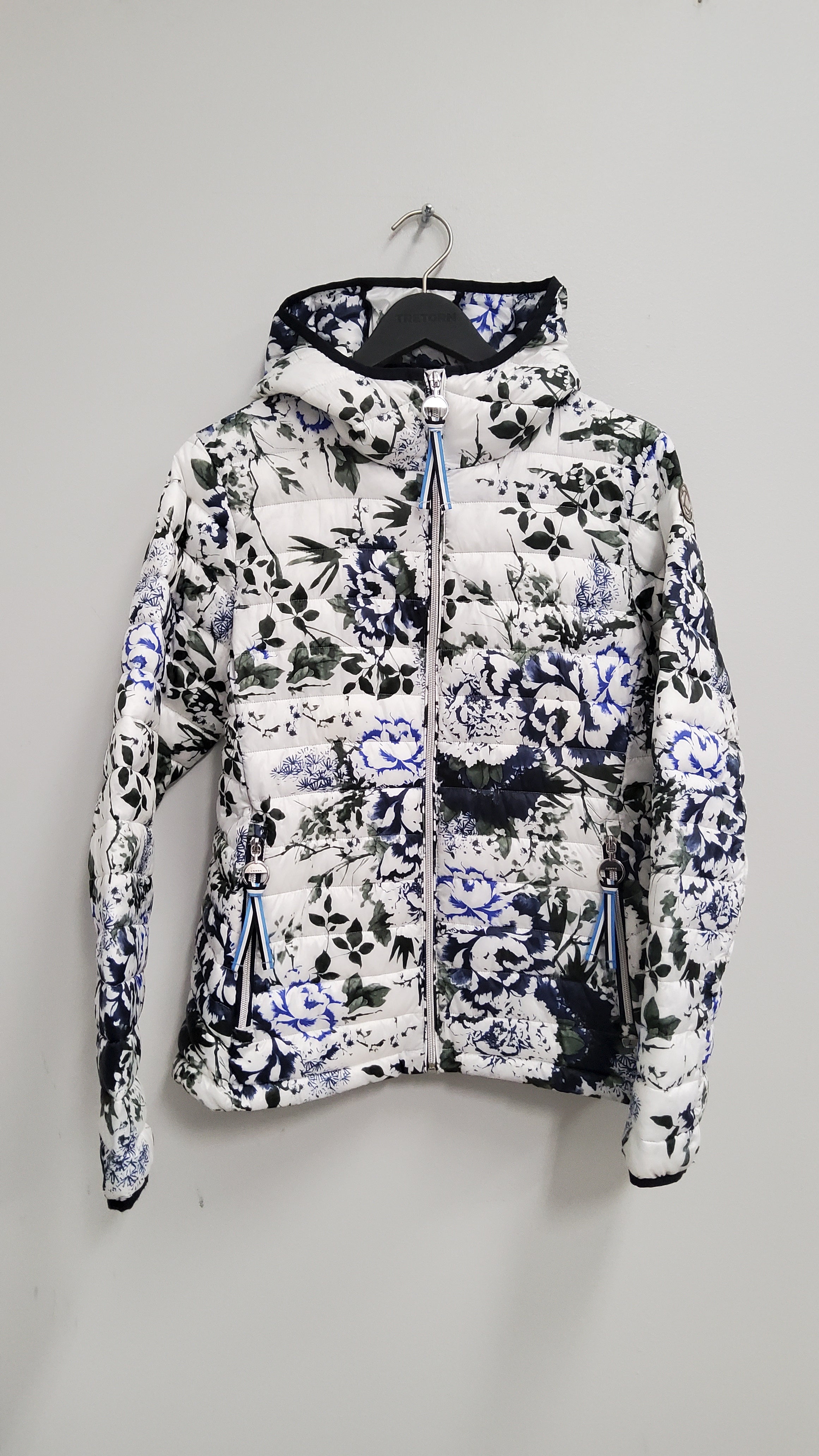 Luhta kevyttoppatakki 40