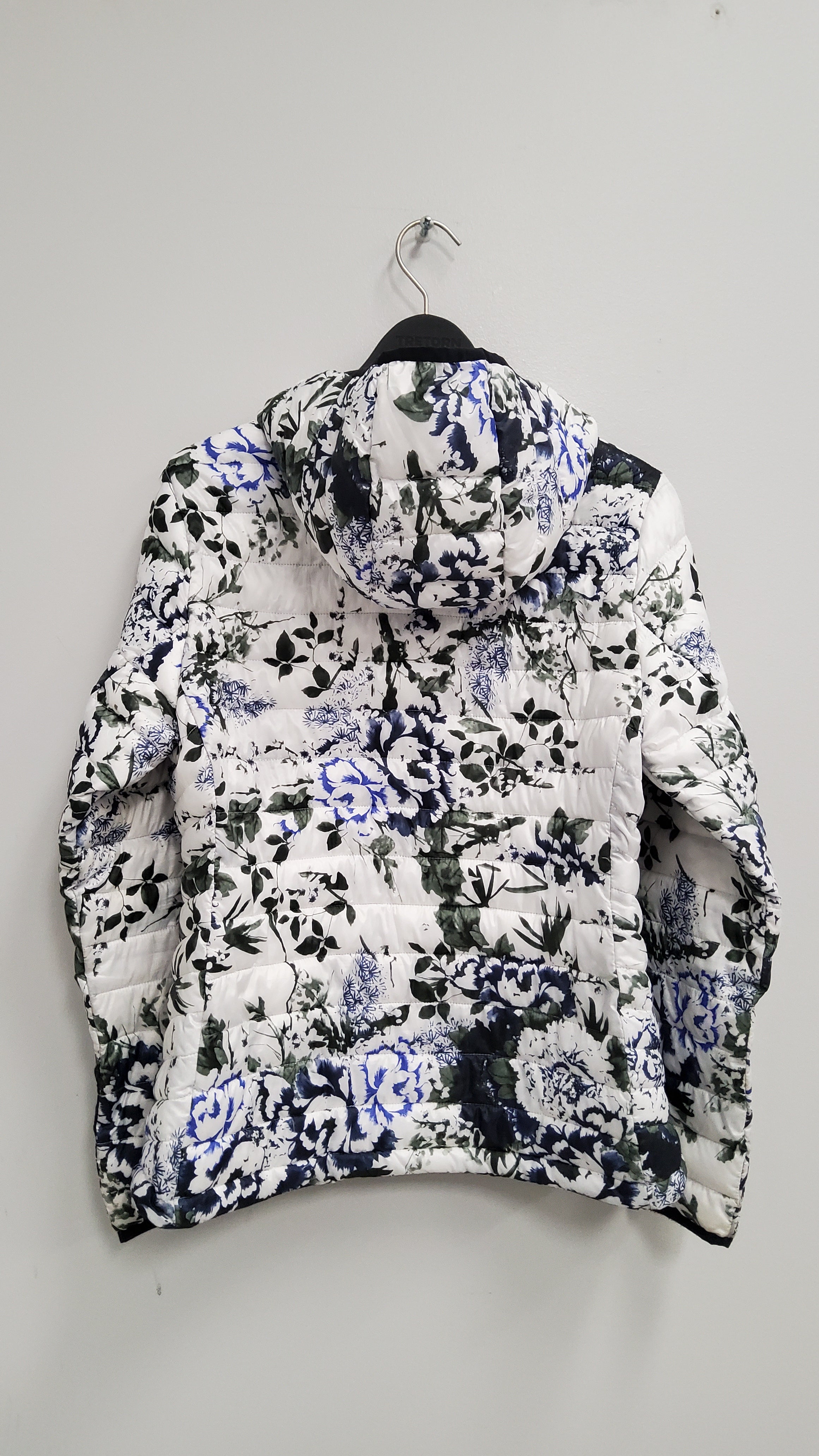 Luhta kevyttoppatakki 40