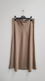 Lataa kuva Galleria-katseluun, Y.A.S satiinihame
