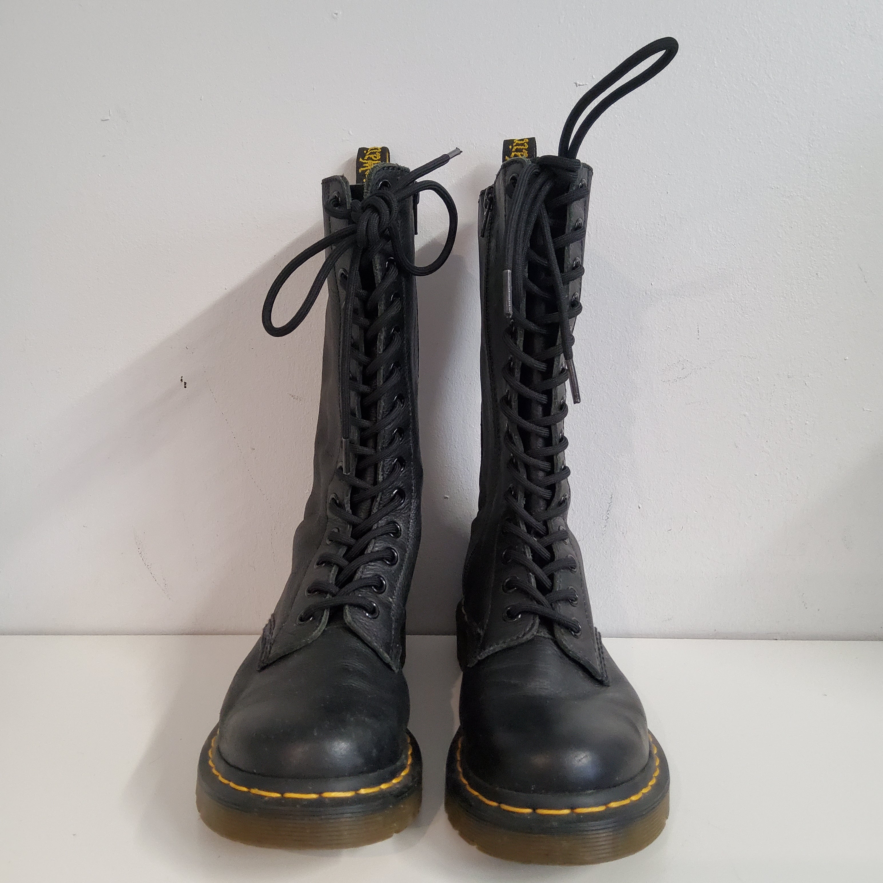 Dr.Martens saappaat 37
