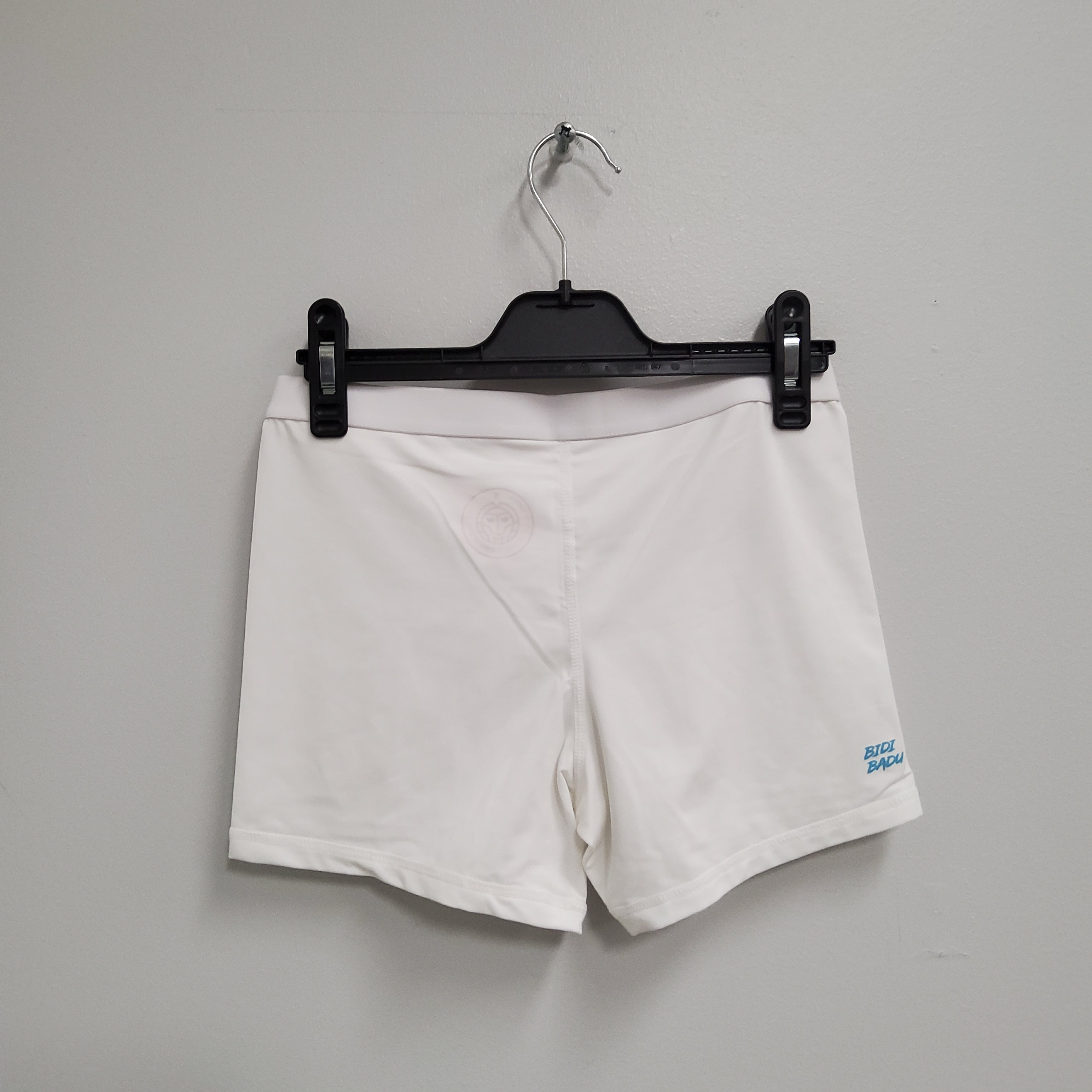 Bidi Badu shortsit S