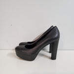 Lataa kuva Galleria-katseluun, Calvin Klein korkokengät
