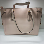 Lataa kuva Galleria-katseluun, Michael Kors laukku
