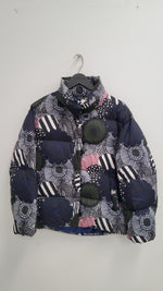 Lataa kuva Galleria-katseluun, Marimekko/uniqlo untuvatakki
