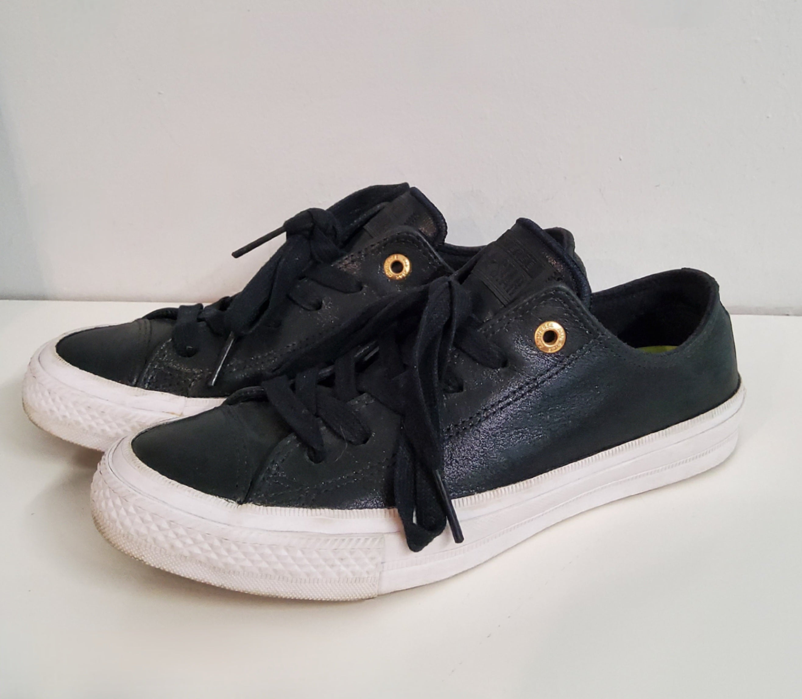Converse nahkatennarit